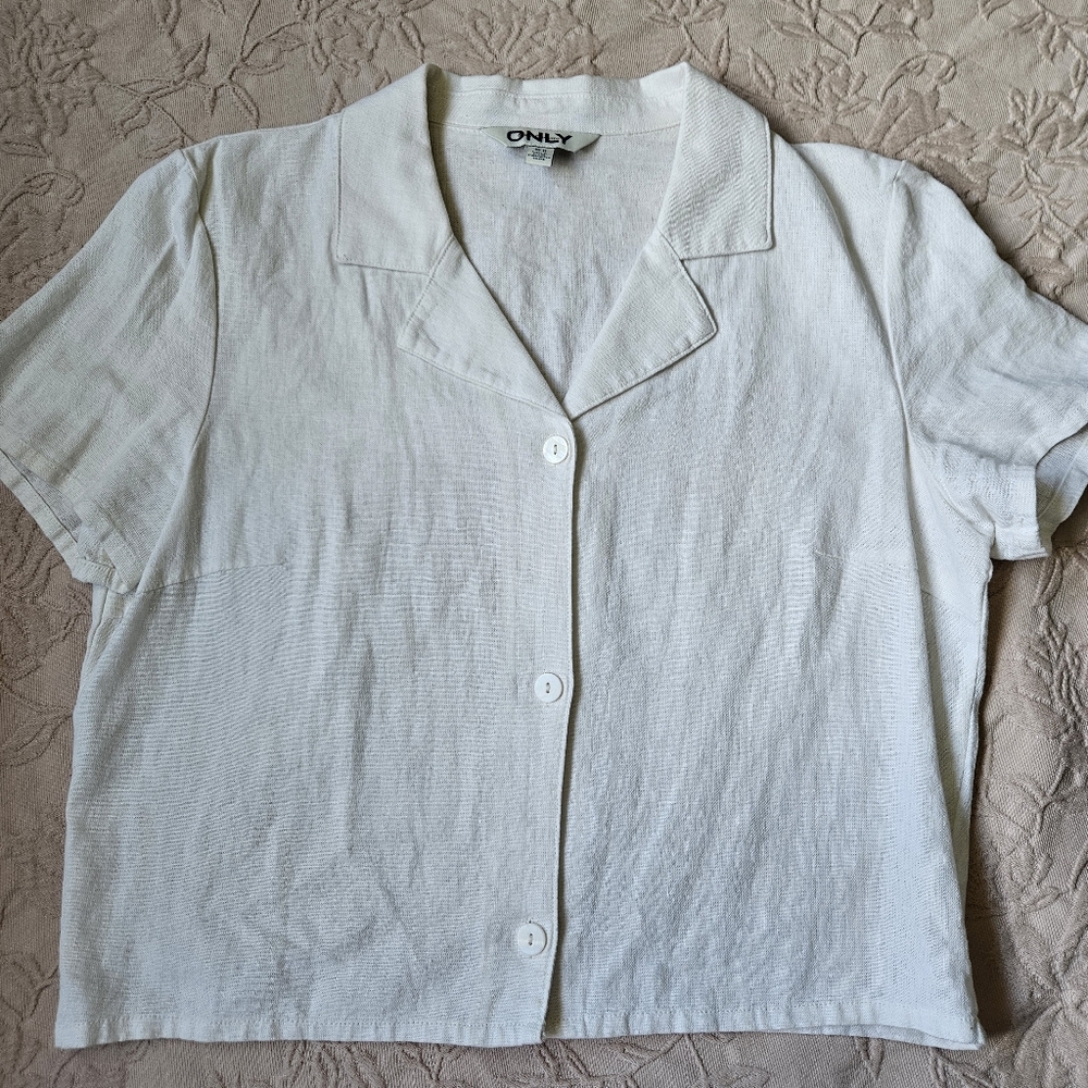 White Cotton Button-Up Shirt